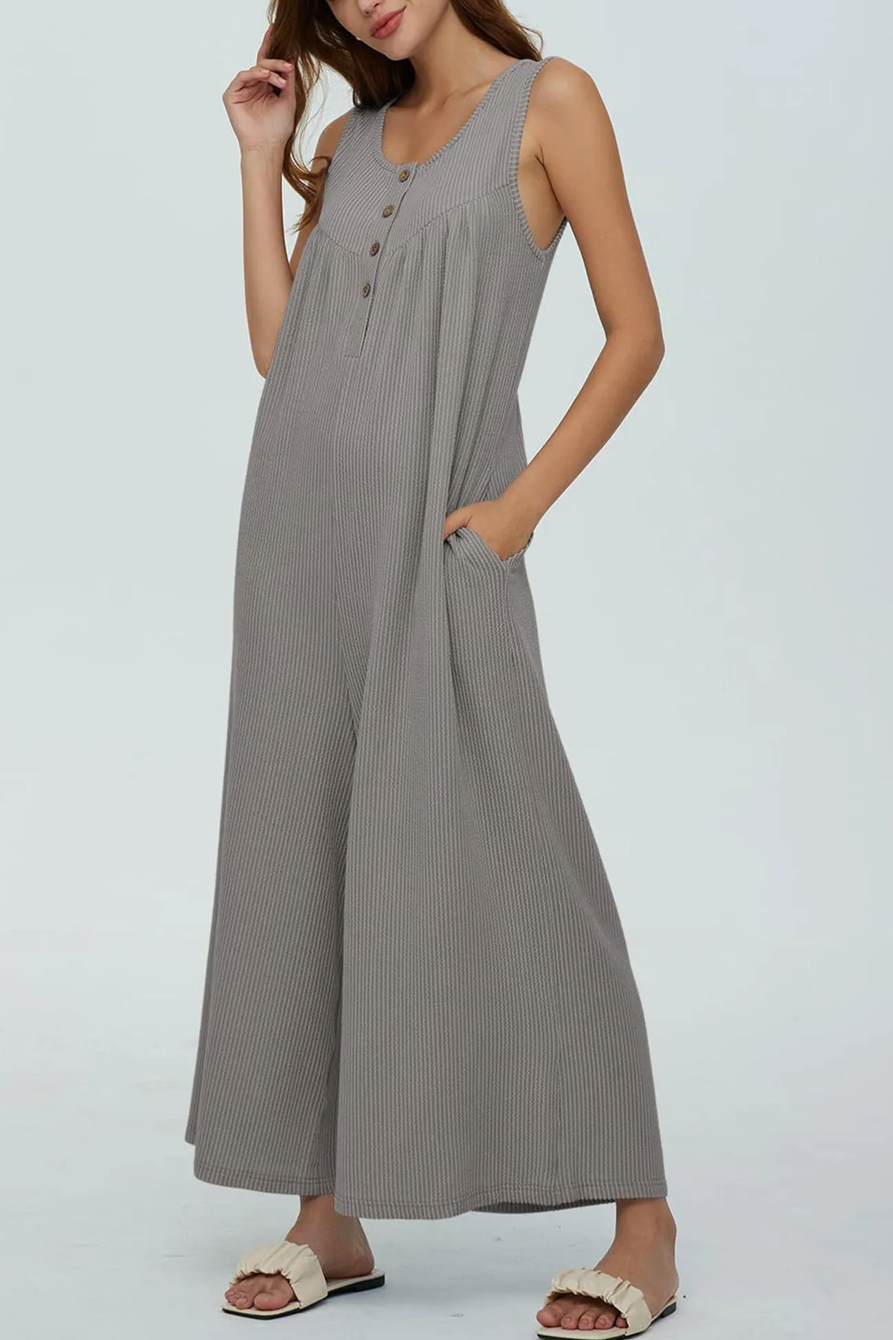 Single-breasted Pocketed Sleeveless Jumpsuits