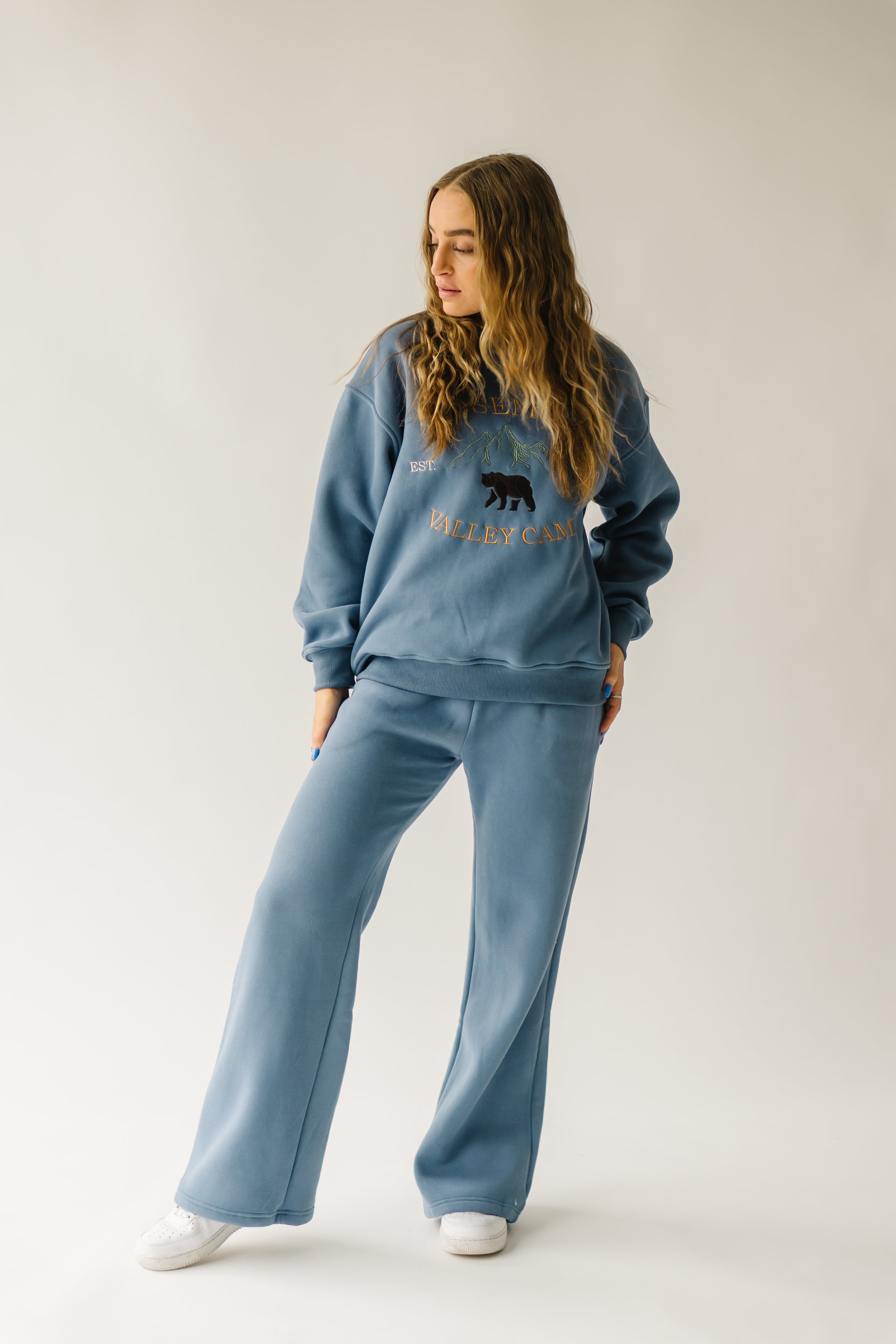 The Brower Relaxed Sweatpant in Vintage Blue