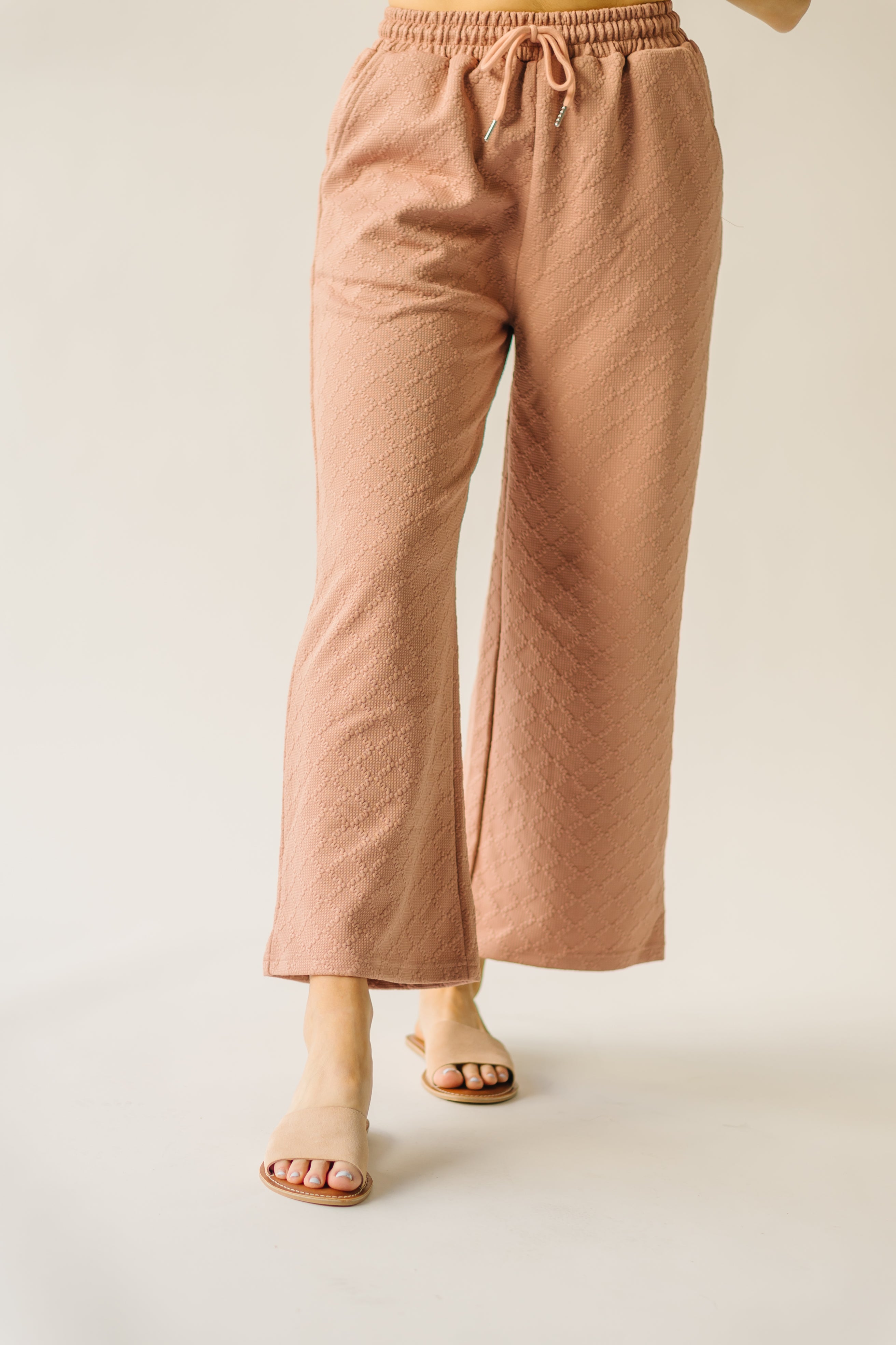 The Flockhart Textured Pant in Dusty Pink