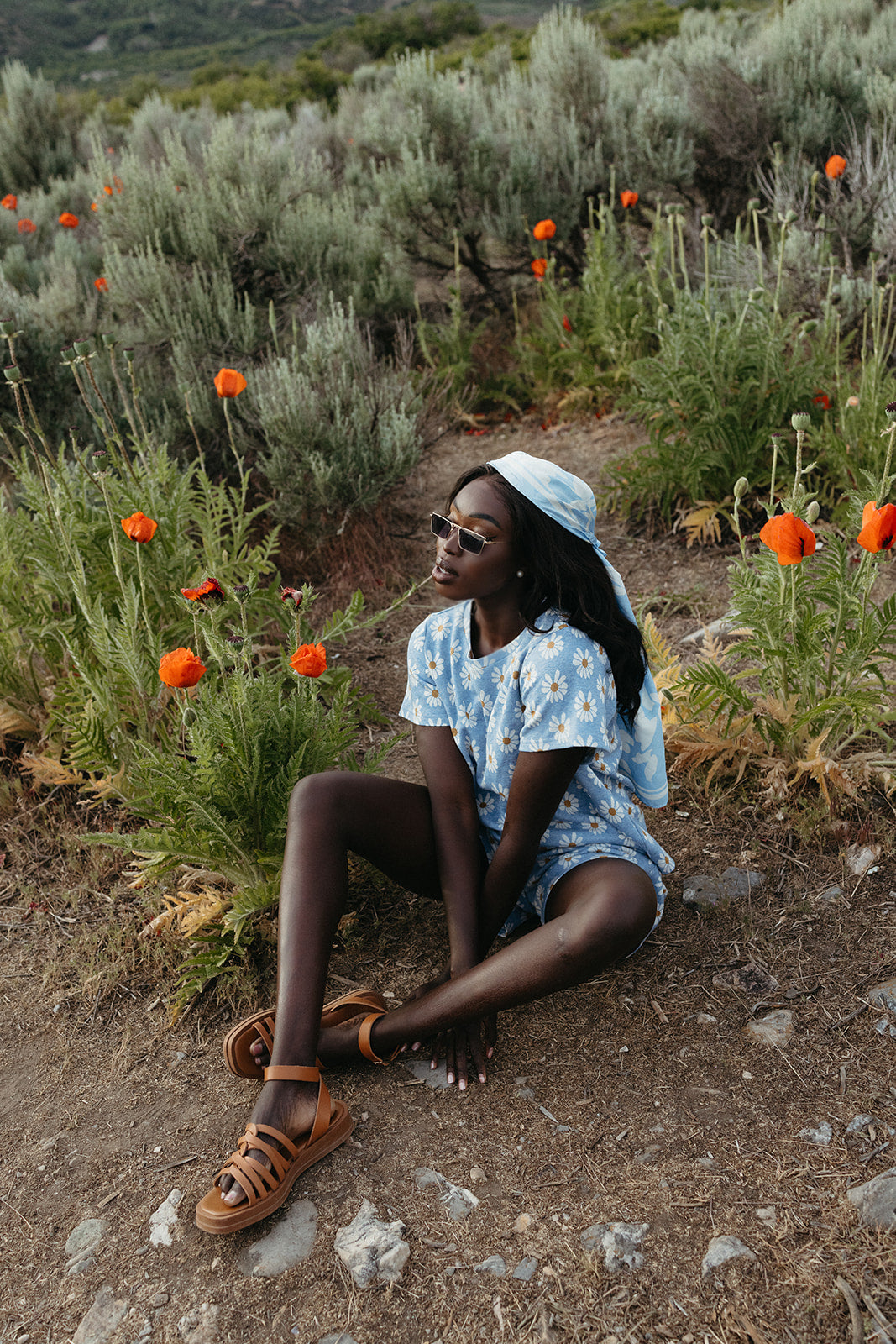 The Reddick Sunflower Print Short in Blue